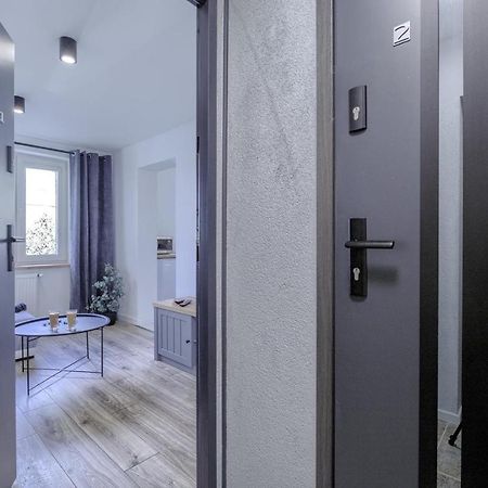 피와 Niron Apartament Dabrowskiego 아파트 외부 사진